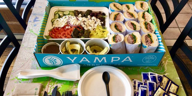 Classic Sandwich & Salad Combo Tray