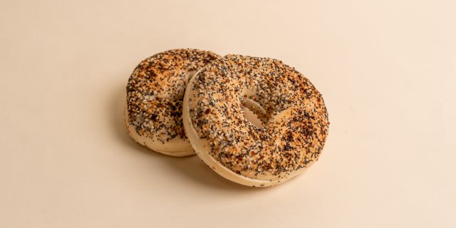 Bagel w/ Cream Cheese