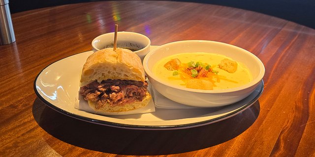 Half Prime Rib Sandwich, Side & Cookie