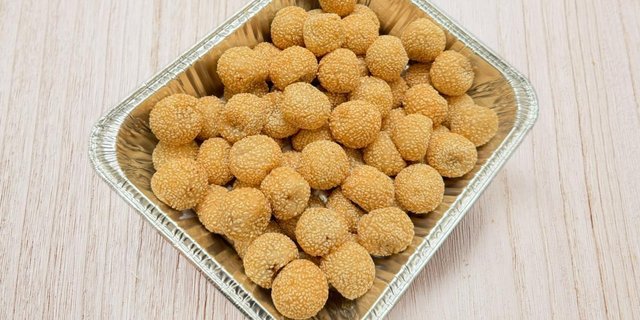 Sesame Balls Party Tray