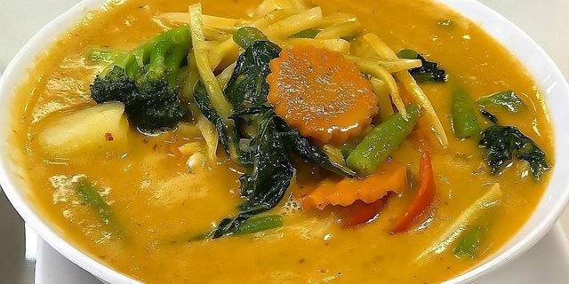 Red Curry For 20
