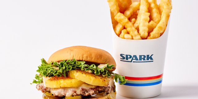 Shaka Spark Burger Bagged Lunch