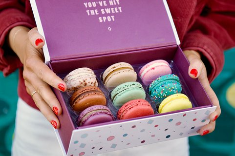 9-Macaron Box