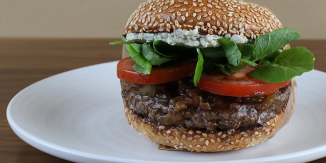 Pacific Blue Burger Boxed Meal