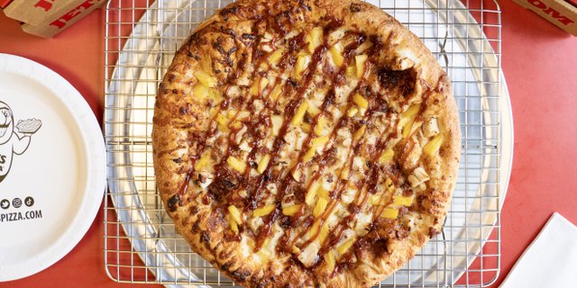 Aloha BBQ Chicken - Hand Tossed Round Pizza