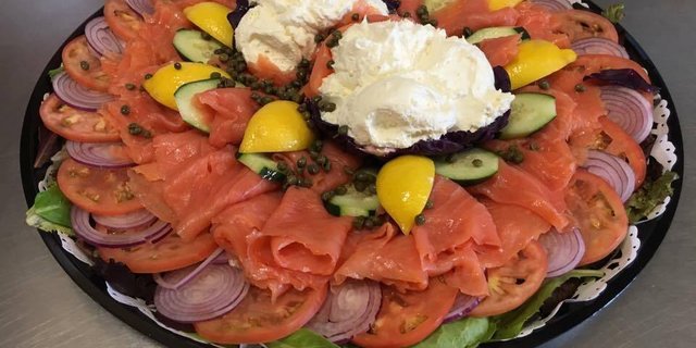 Large Nova Lox & Cream Cheese Platter