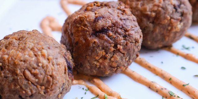 Boudin Balls
