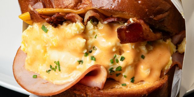 The Heavy Weight Sandwich