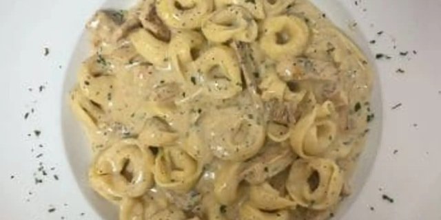 Chicken Tortellini Alfredo