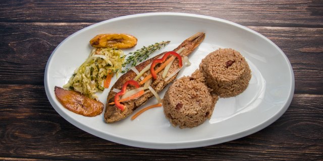 Yellow Tail Escovitch Platter