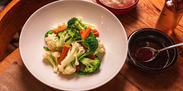 Healty Steamed Veggies Box