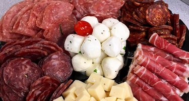 Ferrucci's Market
