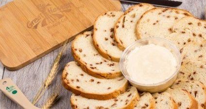 Breads & Spreads Tray