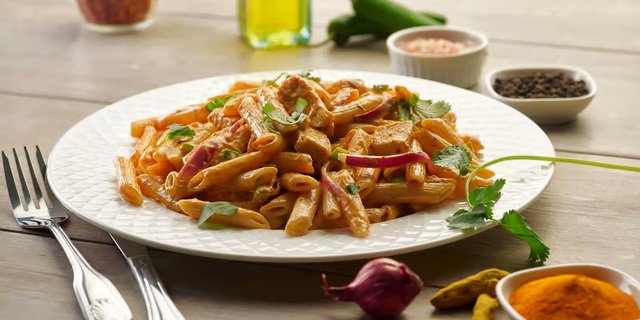 Butter Chicken Pasta Twist