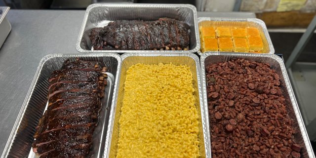BBQ Rib Lunch Spread