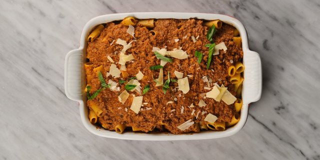 Rigatoni Bolognese
