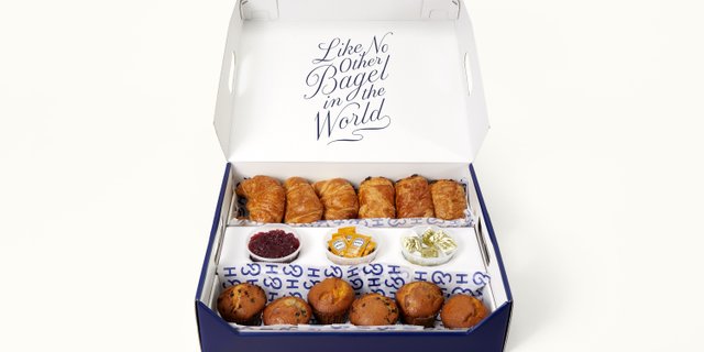 H&H Pastry Box