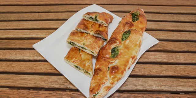 Spinach & Cheese Flatbread