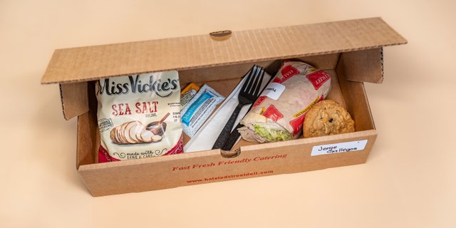 Traditional Lunch Box