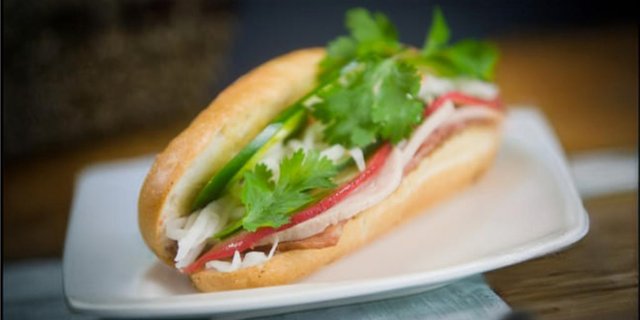 Belly Classic Banh Mi