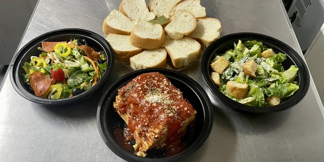 Lasagna or Ravioli Catering Package (Half Pan)
