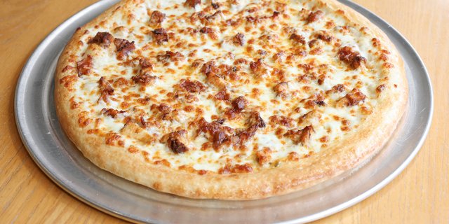 Chicken Bacon Ranch Pizza