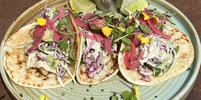 Calle Grilled Fish Tacos
