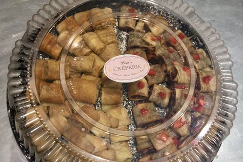 Nutella & Strawberry Crêpe Platter