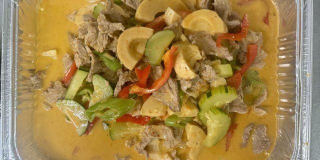 Red Curry Tray