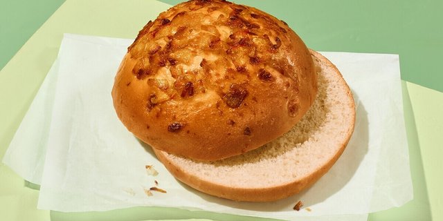 NEW French Onion Bagel Boxed Breakfast