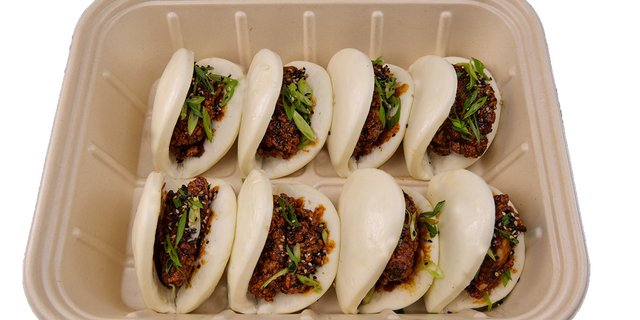 Korean Fried Chicken Bao