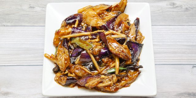 Eggplant w/ Garlic Sauce