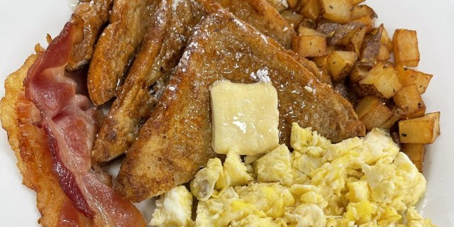 French Toast Breakfast
