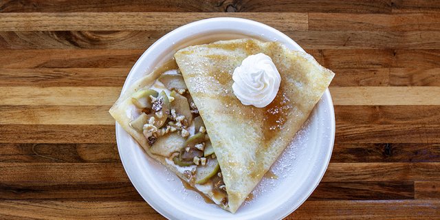 Caramelized Apple & Vanilla Cream Crepe