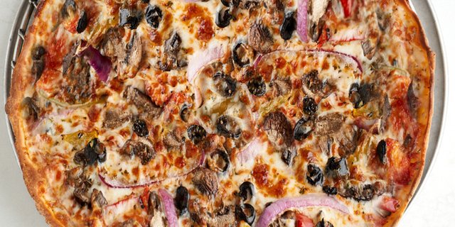 Veg Out Cauliflower Crust Pizza