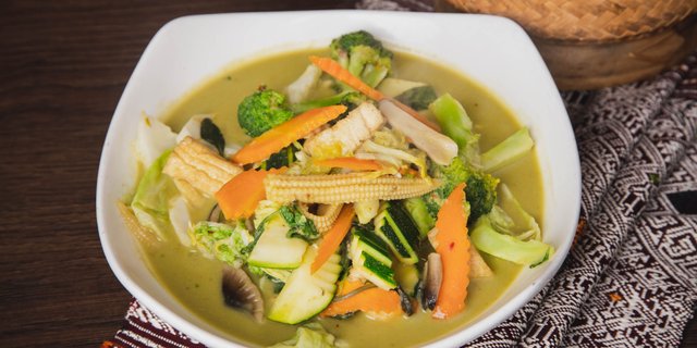 Green Curry Delight