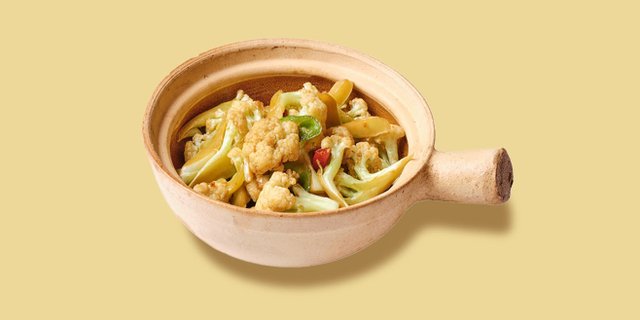 Stir-Fried Cauliflower W/ Double Chili
