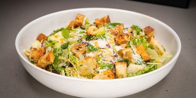 Mo' Caesar Salad