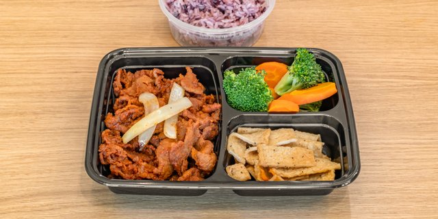 Spicy Pork Bulgogi Dosirak Boxed Lunch
