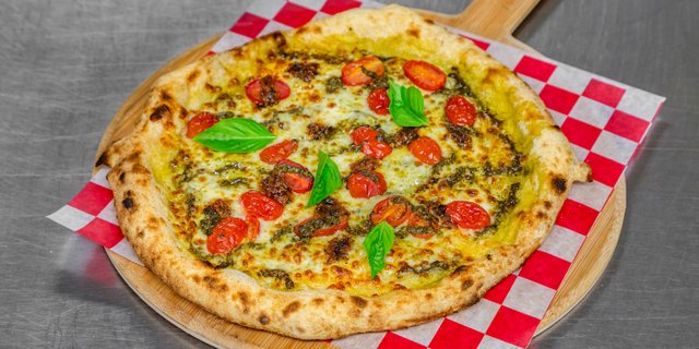 Pesto Madness Pizza