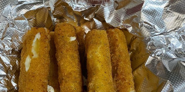 Mozzarella Sticks