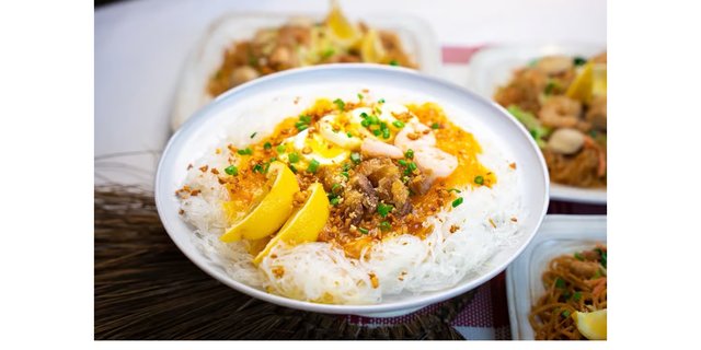 Pancit Palabok Noodles Tray