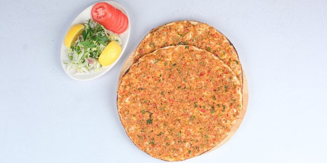 Crispy Meat Flatbread