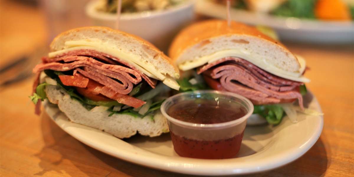 Illinois Street Food Emporium