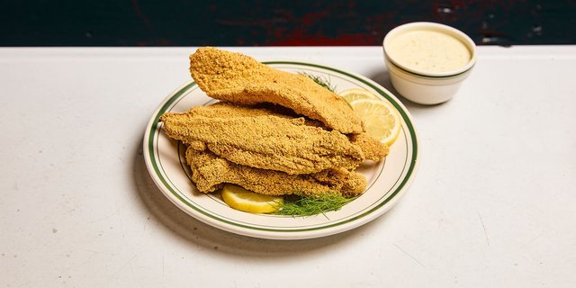Cornmeal Fried Catfish Tray