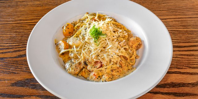 Seafood Pasta New Orleans Pan