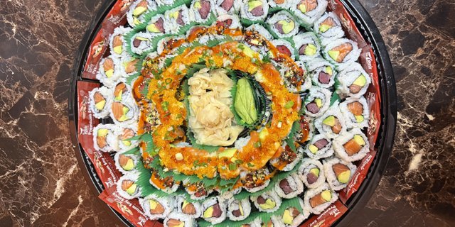 Deluxe Fusion Party Tray Package