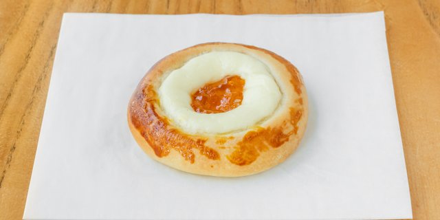 Peach & Cream Kolache
