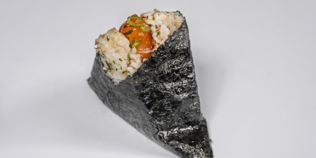 Sweet Soy Salmon Poke Onigilly