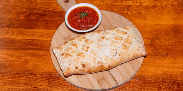 New York Style Stromboli